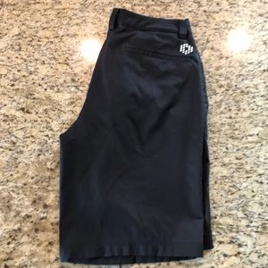 Men’s Puma golf shorts size 34